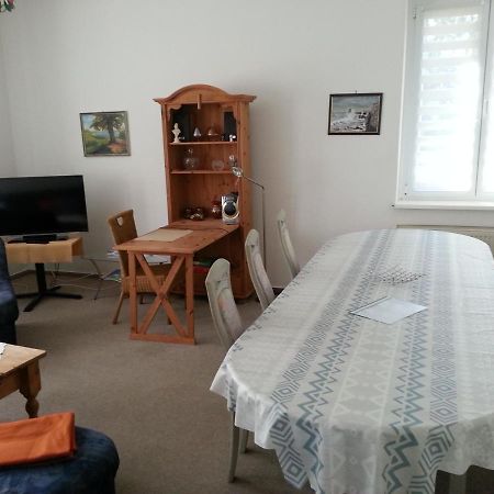 Grosse Wohnung Nossentiner Huette Exterior foto